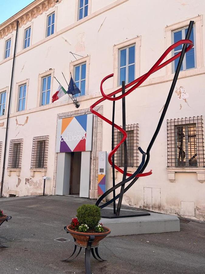 Vicoli E Arte Spoleto Leilighet Eksteriør bilde